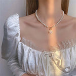 Load image into Gallery viewer, Pearl Heart Clasp Choker Necklace
