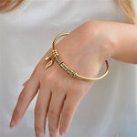 Load image into Gallery viewer, Personalized Leaf Birthstone &amp; Name Family Bangle Bracelet
