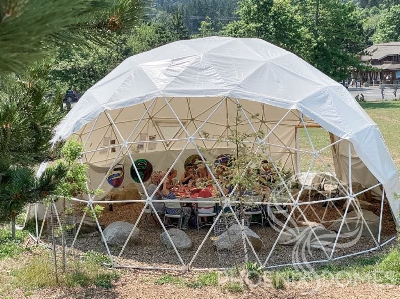 PHOENIX DOMES Geodesic Domes Phoenix Domes - Heavy Duty Frame 4 Season Glamping Package Dome - 30&#39;/9m