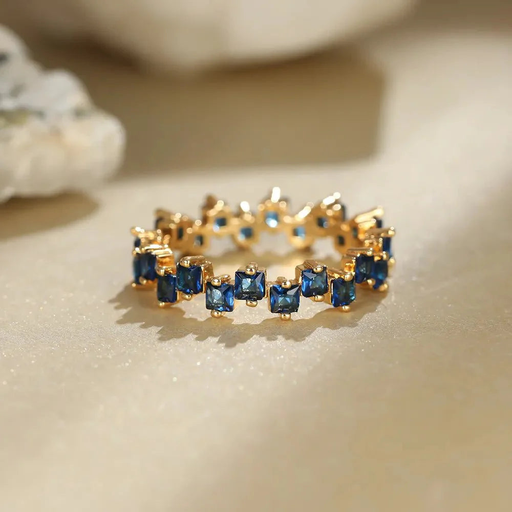 Scattered cubic diamonds dainty ring 767967