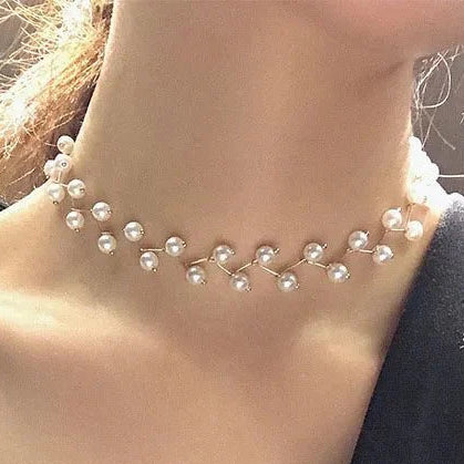 Staggering pearl choker necklace 821496