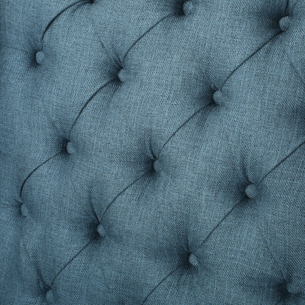 THE FURNITURE CO. Accent Chair Antique-Styled Blue Tufted Armchair