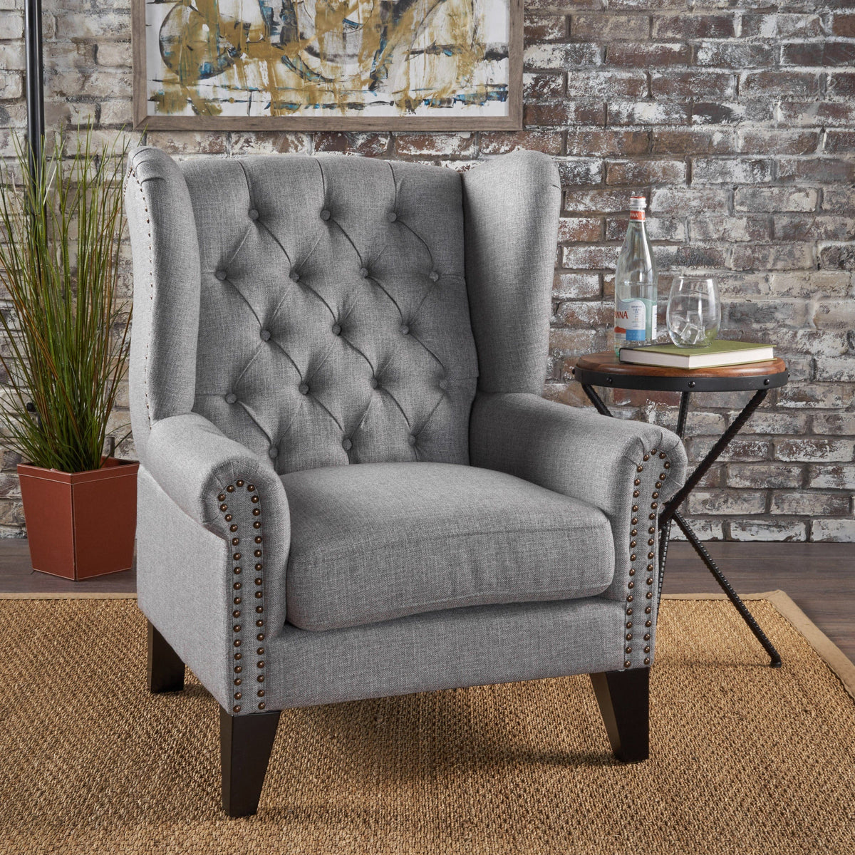 THE FURNITURE CO. Accent Chair Antique-Styled Gray Tufted Armchair