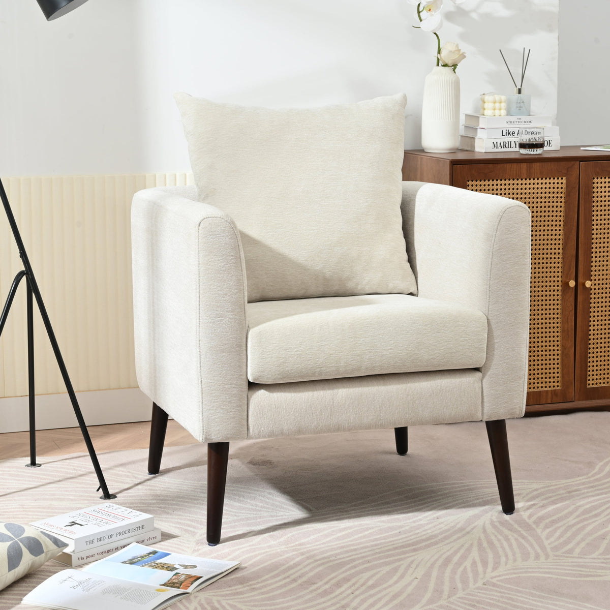THE FURNITURE CO. Accent Chair Barrel Chair - Cozy Upholstered Accent Chair in Beige for Living Spaces