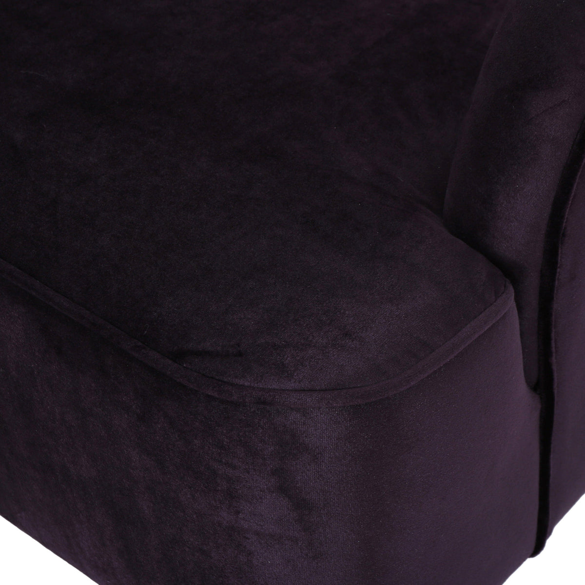 THE FURNITURE CO. Accent Chair Blackberry Velvet Club Chair with Birch Wood Legs