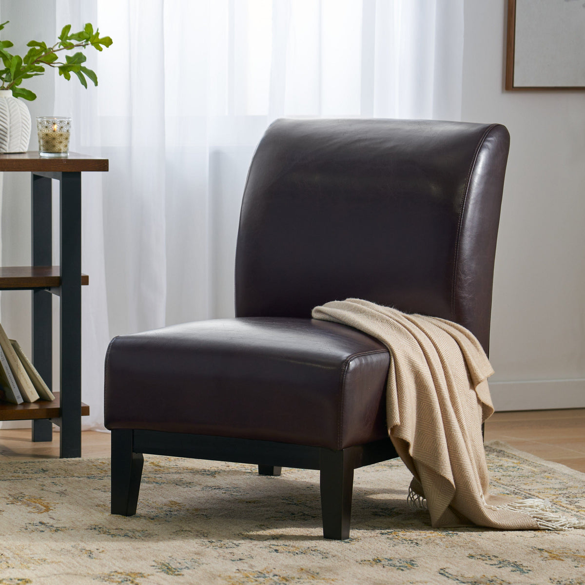 THE FURNITURE CO. Accent Chair Lennon Brown Upholstered Slipper Chair
