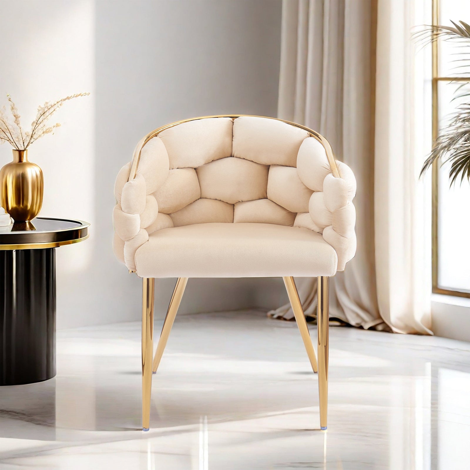 THE FURNITURE CO. Accent Chair Luxury Beige Velvet Accent Chair with Gold Legs