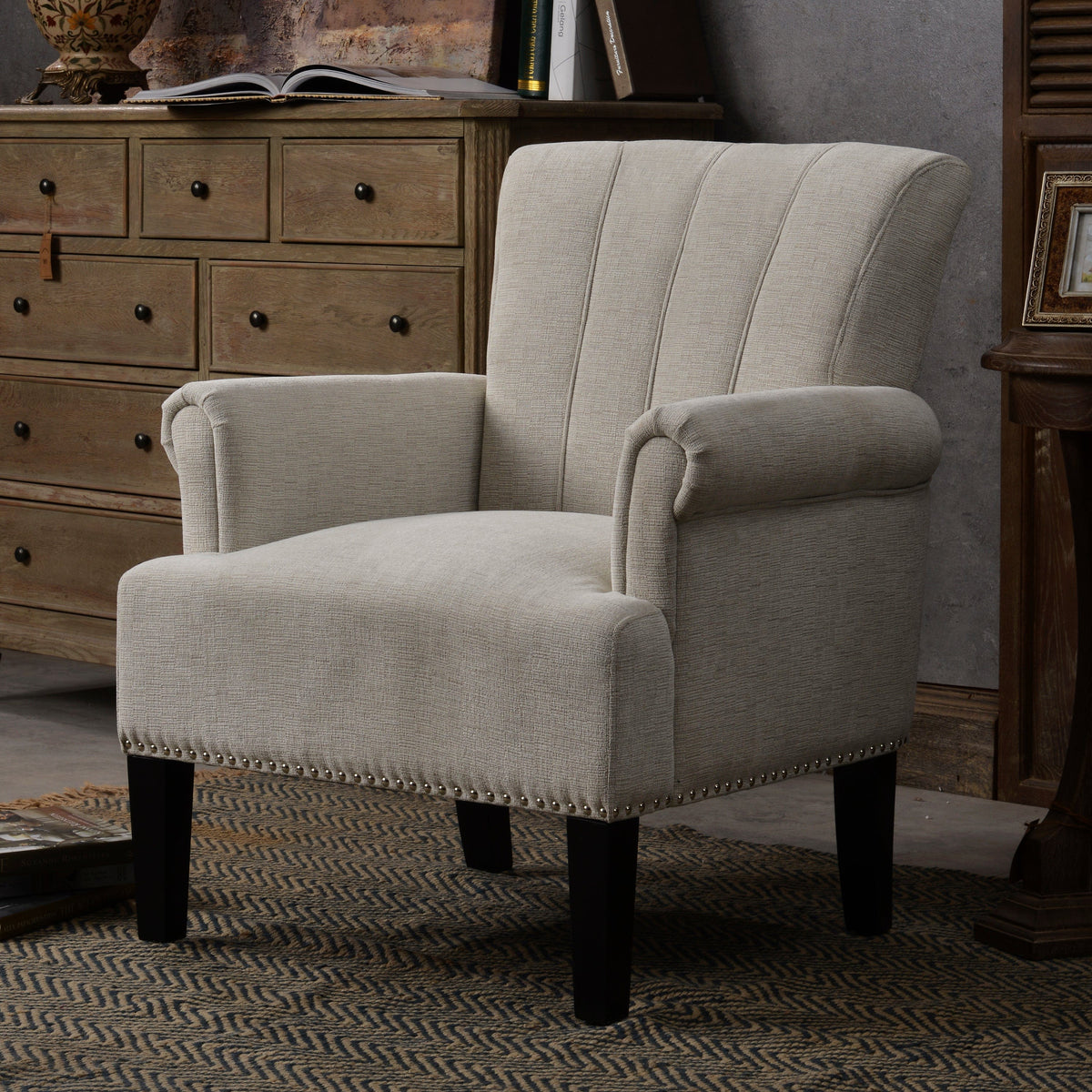 THE FURNITURE CO. Accent Chair Rivet Tufted Upholstered Armchair In Cream