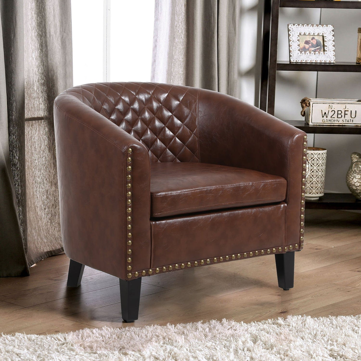 THE FURNITURE CO. Accent Chair Scandinavian Barrel Chair with Padded Armrests and Solid Wood Legs in Faux Leather