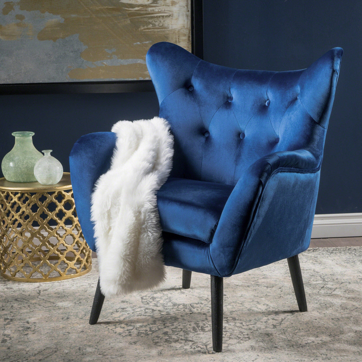 THE FURNITURE CO. Accent Chair Stylish Arm Chair Upholstered In Navy Blue Velvet