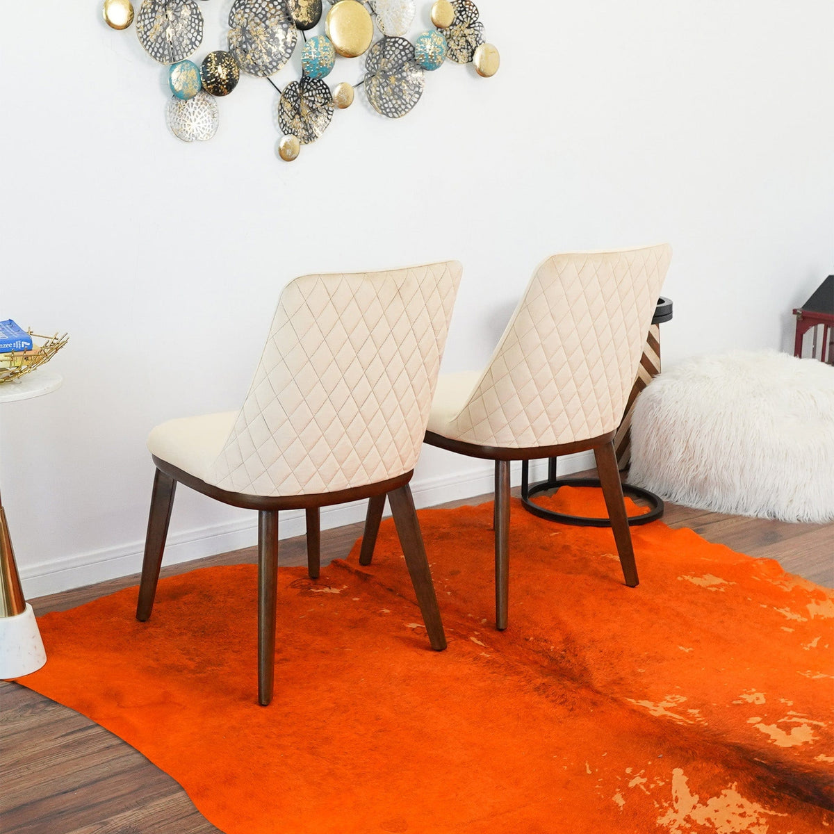 THE FURNITURE CO. Dining Chairs Luxury Clove Beige Velvet Dining Chairs for Elegant Dining Spaces