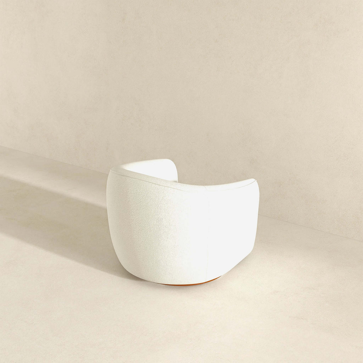 THE FURNITURE CO. Lounge Chairs Luxury Beige Boucle Swivel Chair for Elegant Living Spaces