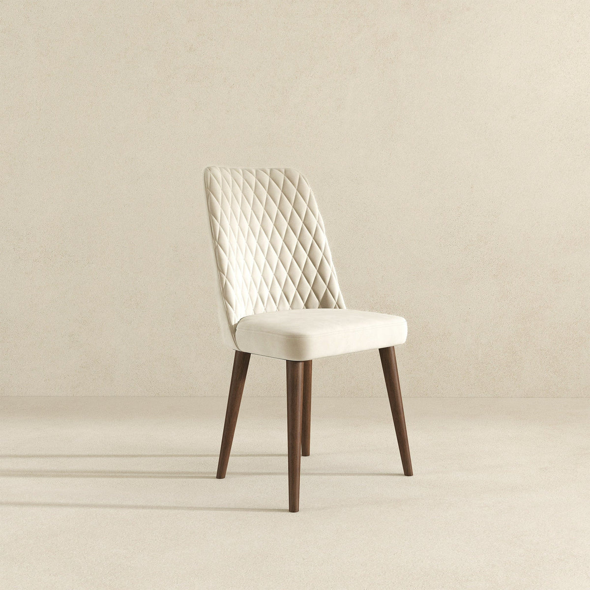 THE FURNITURE CO. Luxury Beige Velvet Dining Chairs for Elegant Dining Spaces