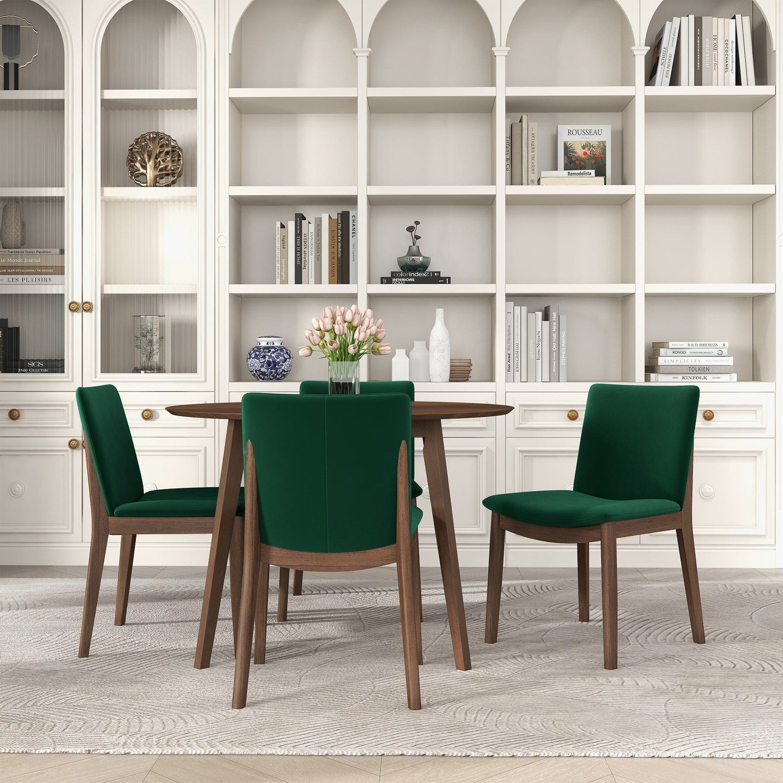THE FURNITURE CO. Luxury Green Velvet Solid Wood Dining Chairs for Elegant Dining Spaces
