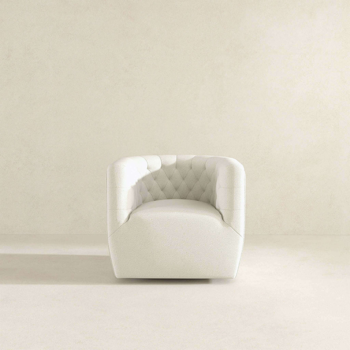THE FURNITURE CO. Swivel Chair Luxury Cream Boucle Swivel Chair for Elegant Living Spaces