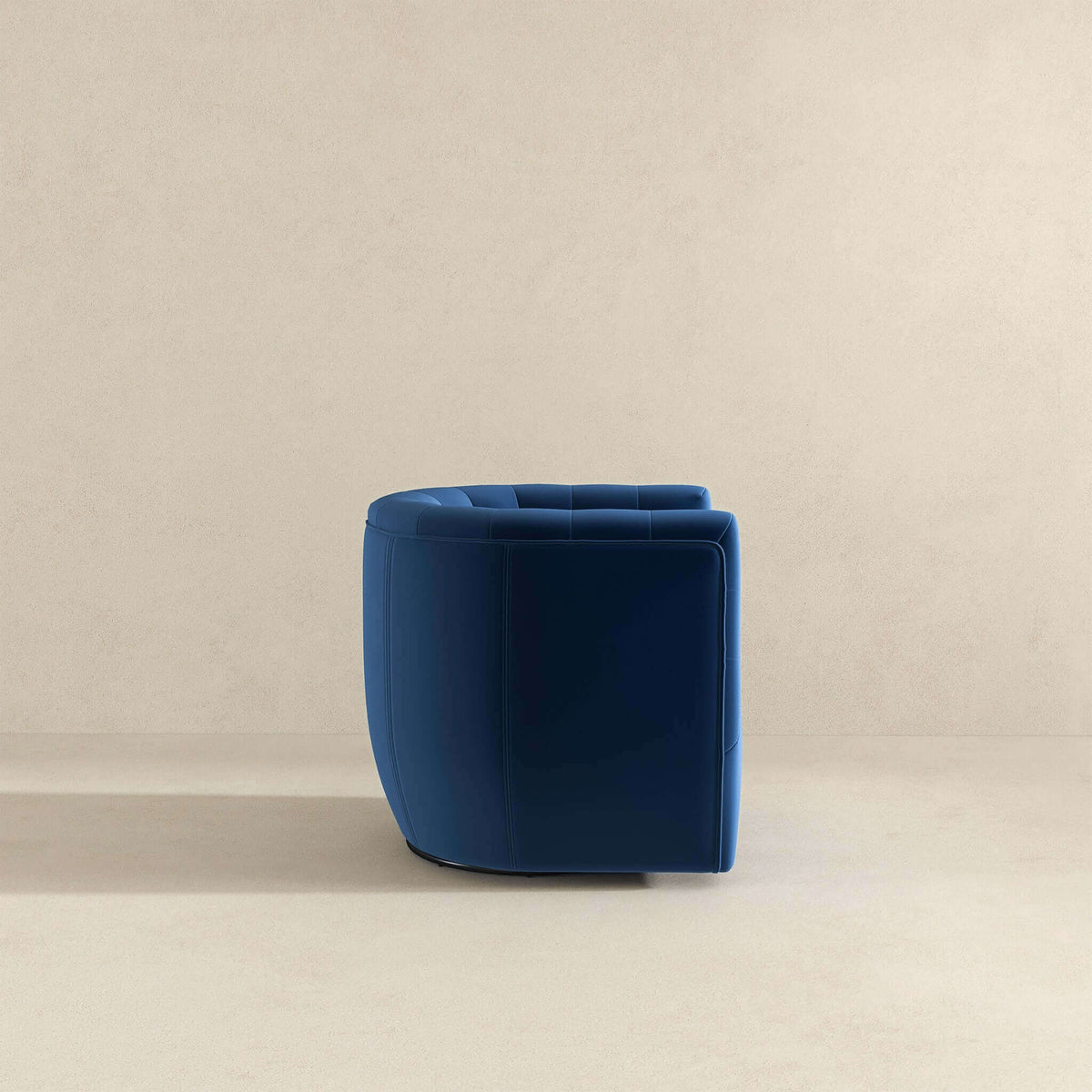 THE FURNITURE CO. Swivel Chair Luxury Dark Blue Velvet Swivel Chair for Elegant Living Spaces