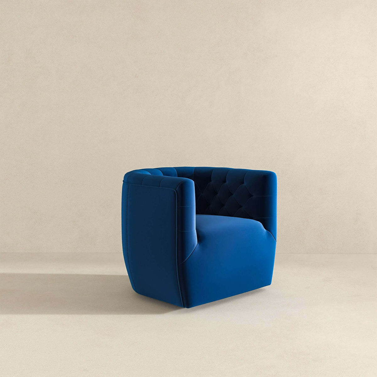 THE FURNITURE CO. Swivel Chair Luxury Dark Blue Velvet Swivel Chair for Elegant Living Spaces