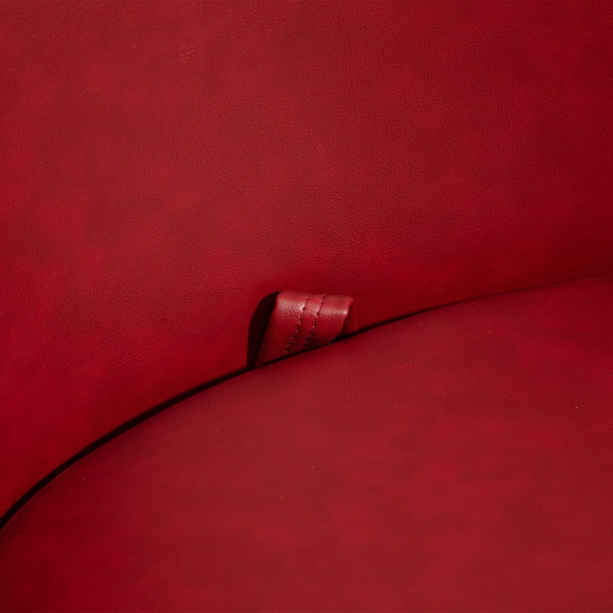 THE FURNITURE CO. Swivel Chair Red Upholstered Swivel Accent Chair