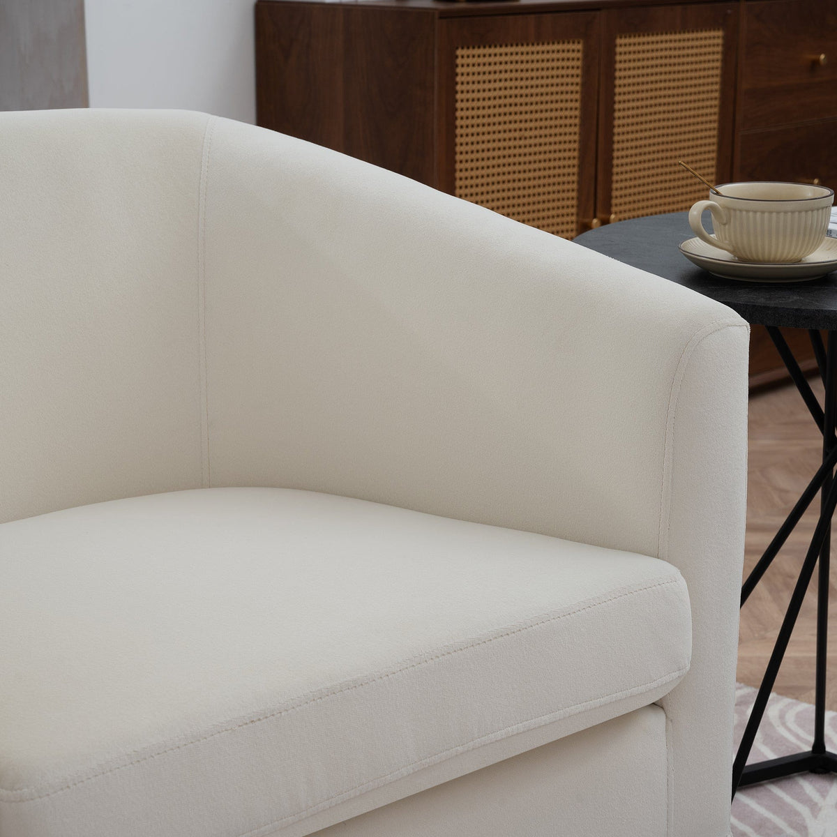 THE FURNITURE CO. Swivel Chair White Velvet Swivel Chair with 360° Rotation and Cushioned Comfort