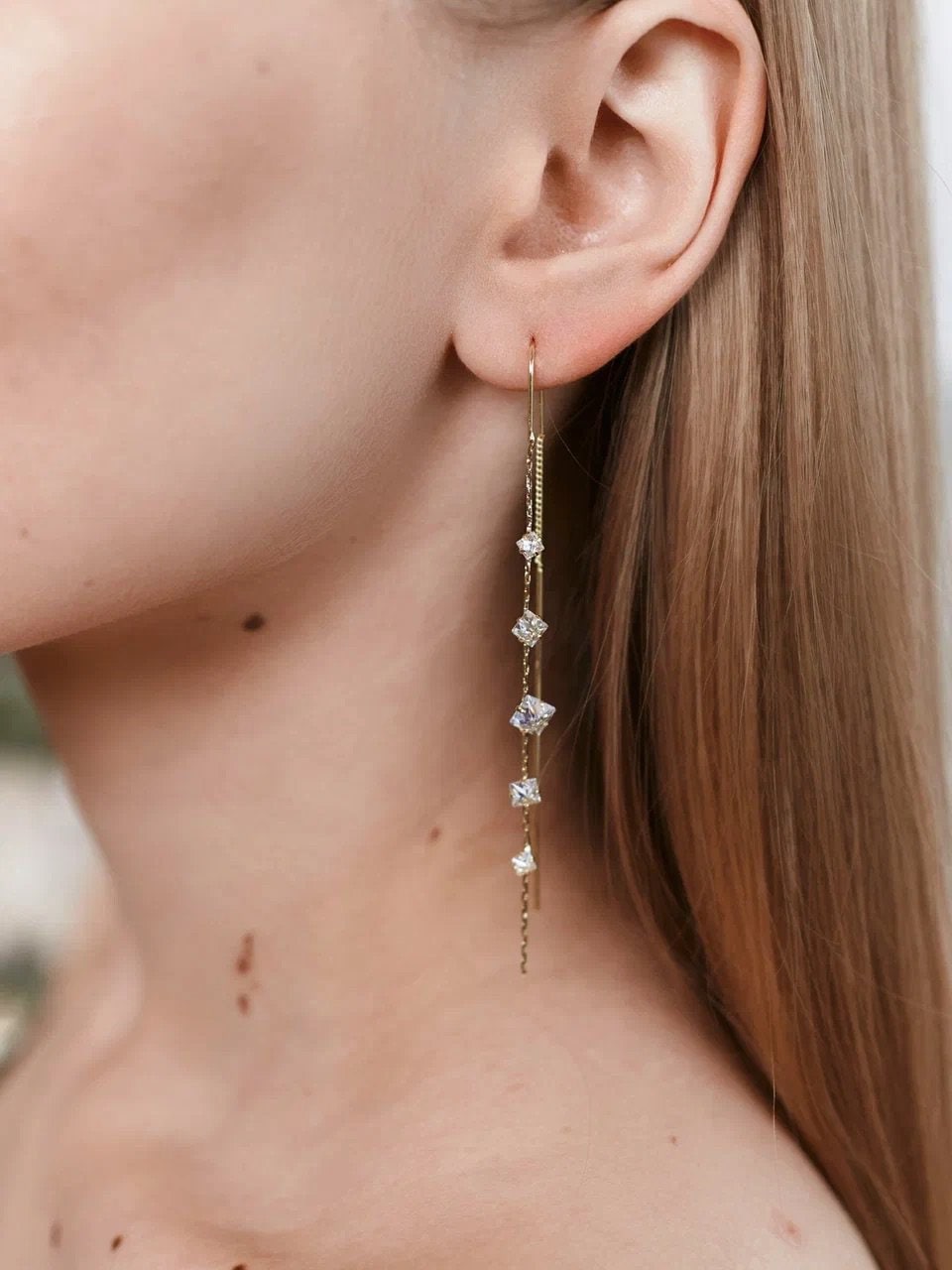 Thread crystal iridescent earrings rain drop delicate ball prom holiday evening celebration special 743109