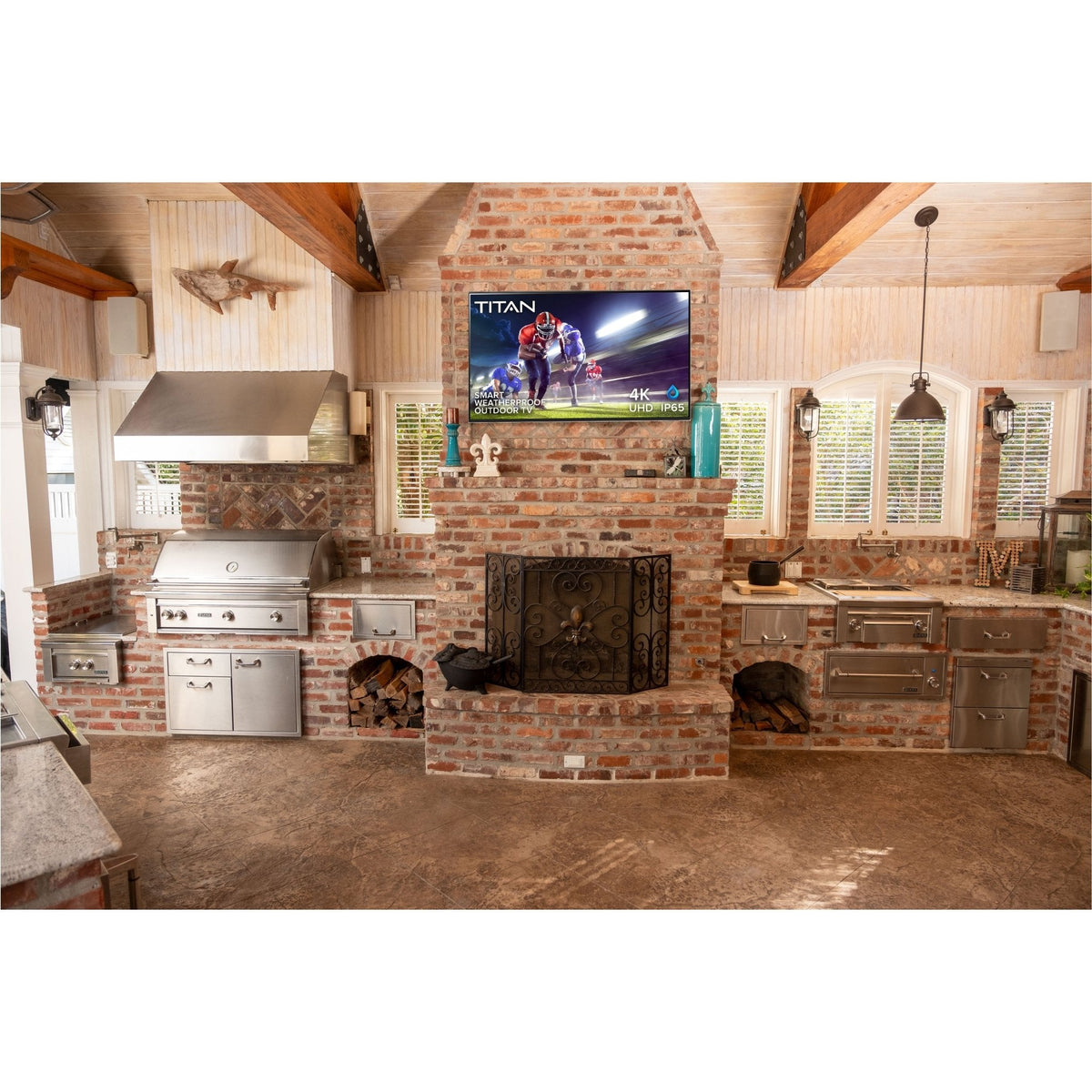 TITAN Televisions Titan Weatherproof Outdoor TV Partial Sun L-100 UHD 4K Smart TV powered by LG WebOS