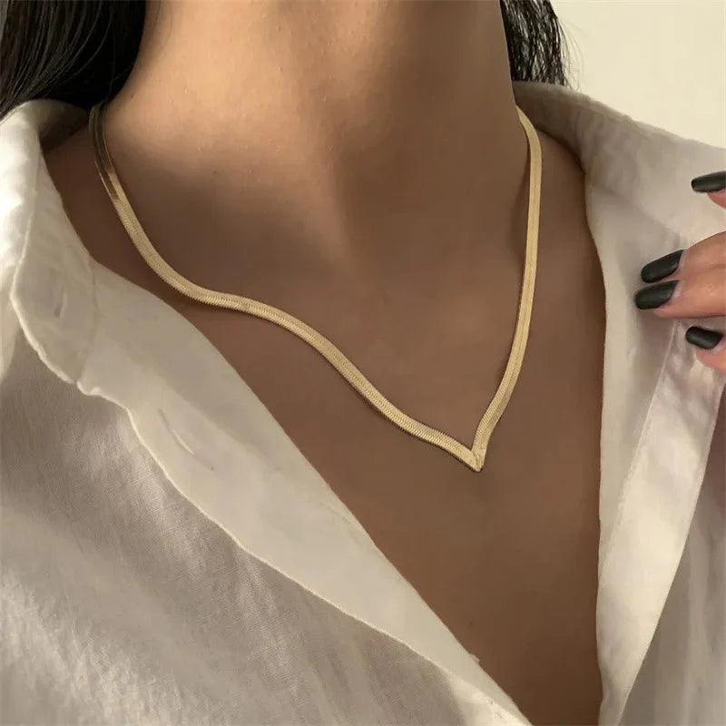 V taper herringbone necklace 995608