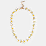Load image into Gallery viewer, Lilith White Daisy Necklace
